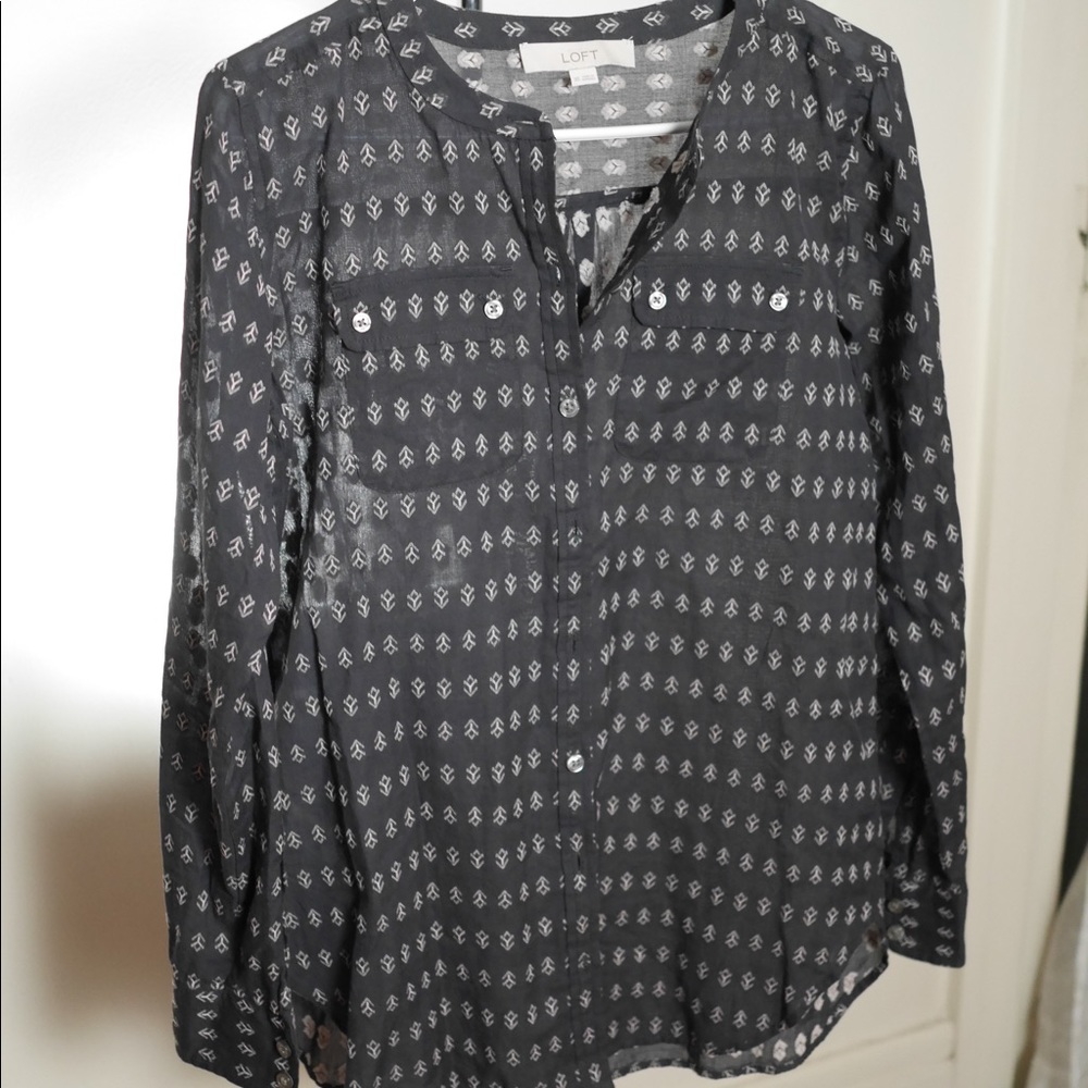 Ann Taylor Loft Long Sleeve Button Down